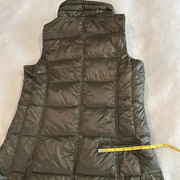 Kismet long down puffer vest, olive green, XS - Picture 7 of 7